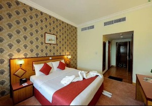 Jonrad Suites - Suite 8
