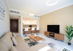 KeyHost - Regent Court JVC - K380