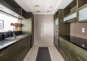 Luxurious 2BR close to Burj Khalifa and Dubai Mall