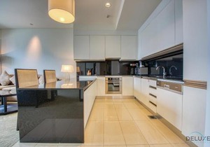 Marina Gem with Overlooking Canal Views 1BR Next to Mall, The Address Residences, Dubai Marina by Deluxe Holiday Homes