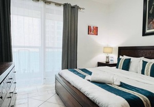 Marina view spacious 3bedroom family friendly unit princess marina 56 floor
