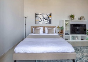 Modern Studio in IMPZ with Large Balcony!