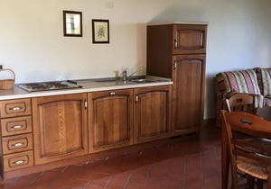 Nice apartment for 3 guests with WIFI, pool, TV, panoramic view and parking, close to Arezzo