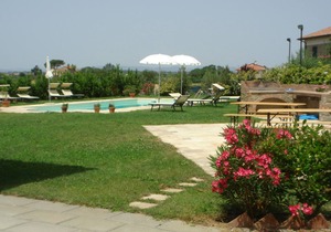Olivo is a Self-Contained Apartment with a large Pool, free WiFi & free parking
