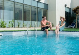 One Bedroom Apartment Near Internet Metro By Luxury Bookings
