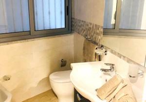 One bedroom appartement with wifi at Napoli