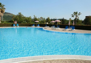 Pizzo Beach Club Resort