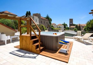 Ravello House