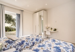 Relais Mamma Mia. Stunning Villa with garden, pool and sea views at 5 mins from the sea