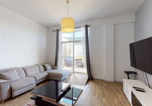 Rustic Three Bedroom in Motor City