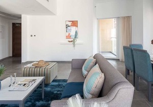 Serene 2BR Apartment with Marina and City Views!