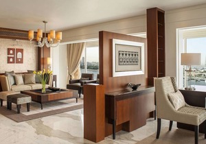 Sheraton Dubai Creek Hotel & Towers