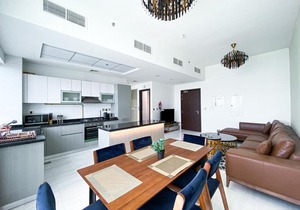Spectacular 2BR- Burj Khalifa View-Business Bay