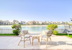 Stella Stays Brilliant 4 BDR Palm Villa Beach Private Pool