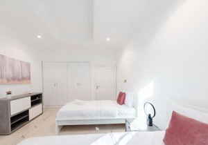 Stella Stays Magnificent 4 BDR Palm Villa Beach Private Pool