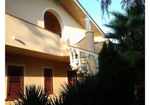 Studio apartment in Capovaticano No. 7