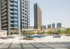 Studio - Bay Central