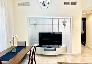 Stunning 1 bedroom balcony business bay Airbetter