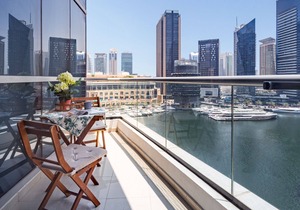 Stylish Studio Apartment with Dubai Marina Views