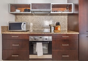Stylish & Vibrant 1BR Apartment in Dubai Marina
