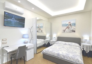 SUITE CASERTA DELUXE near the Royal Palace of Caserta, WIFI, Netflix, parking ...