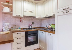 These 4 cosy country apartments are located at the edge of a pretty village.
