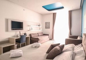 Toledo 16 Luxury Suites