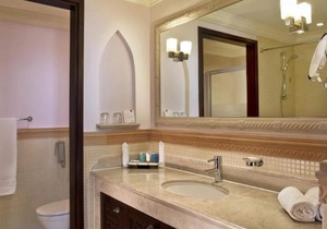Two Bedroom Apartment Near Dubai Media City Park