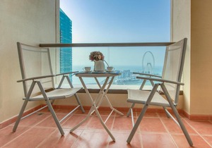 Two Bedroom Beachfront Apartment in Shams 4, JBR by Deluxe Holiday Homes