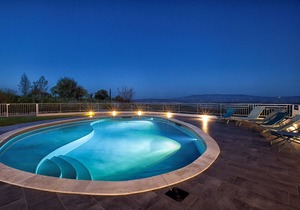 Villa Ambretta with Private Swimming Pool, Garden and Barbecue