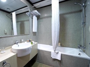 Executive Internet Metro Station | Barsha Heights