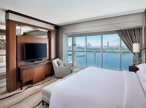 Sheraton Dubai Creek Hotel | Deira