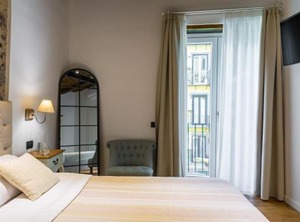La Minerva | Historical Downtown Salerno