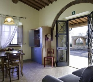 Country Farm Pietraviva 
