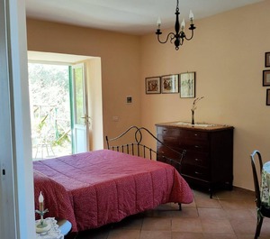 Holiday Persons Farmhouse 