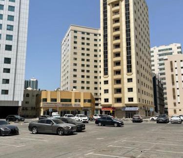 Al Qasimia Hostel | برج المحطة