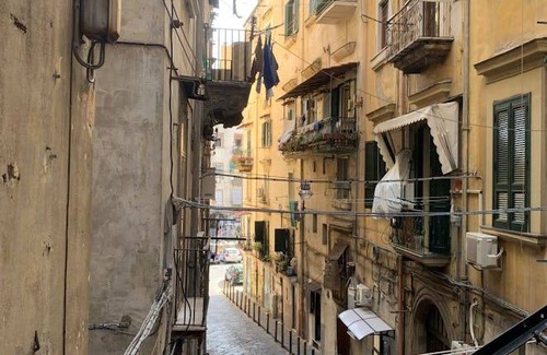 Naples City Centre Resort | 100 m² Private room ∙ 1 bedroom ∙ 3 guests