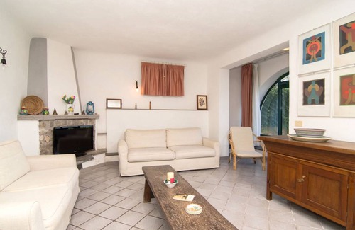 Schiazzano House | 100 m² House ∙ 1 bedroom ∙ 6 guests