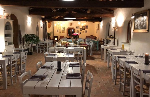 Trequanda Apartment | 100 m² Serviced apartment ∙ 2 bedrooms ∙ 127 guests