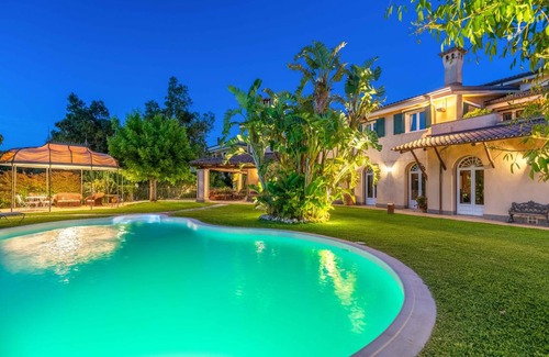 Polistena Villa | 1000 m² Villa ∙ 7 bedrooms ∙ 13 guests