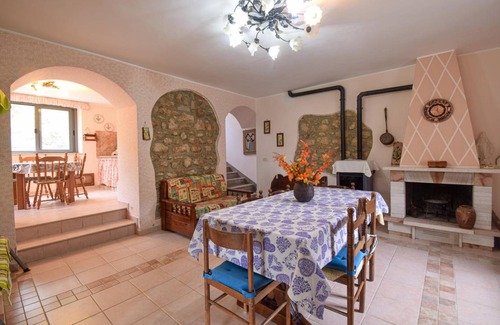 Campodimele House | 105 m² House ∙ 3 bedrooms ∙ 7 guests