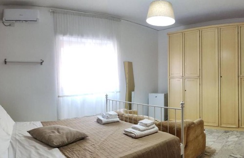 Portici Apartment | 110 m² Apartment ∙ 5 bedrooms ∙ 14 guests