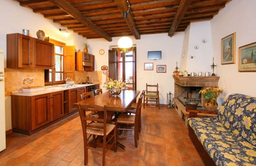 Trevinano House | 110 m² House ∙ 1 bedroom ∙ 6 guests