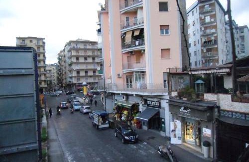 Fuorigrotta Apartment | 120 m² Apartment ∙ 4 bedrooms ∙ 10 guests