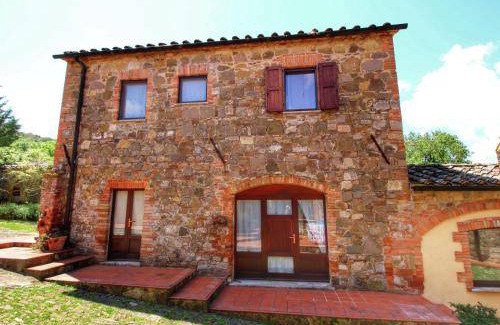 Castiglione d'Orcia House | 120 m² House ∙ 4 bedrooms ∙ 8 guests