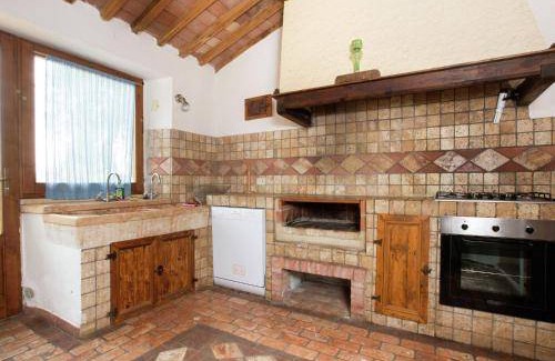 Castiglione d'Orcia House | 120 m² House ∙ 4 bedrooms ∙ 8 guests