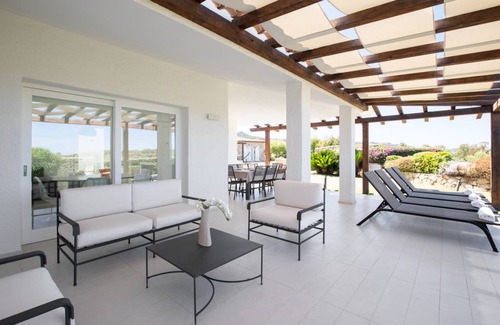 La Conia Villa | 120 m² Villa ∙ 4 bedrooms ∙ 8 guests