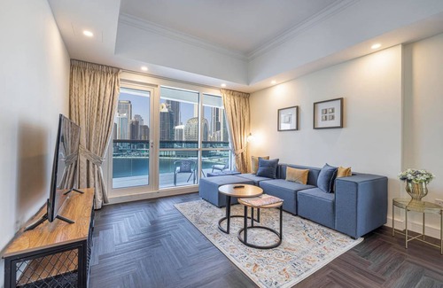 Business Bay Apartment | 126 m² Apartment ∙ 2 bedrooms ∙ 4 guests