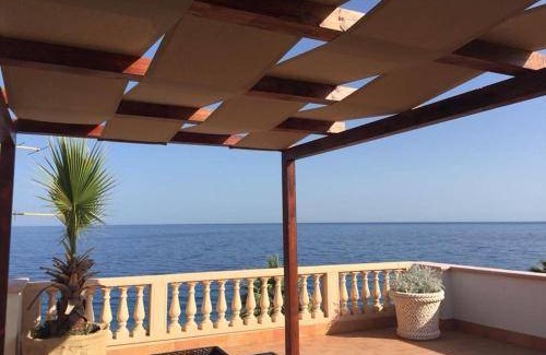 Marina di Gioiosa Ionica Bed & Breakfast | 15 m² Bed and breakfast ∙ 4 guests