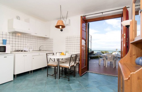 Casamicciola Terme Villa | 150 m² Villa ∙ 1 bedroom ∙ 12 guests
